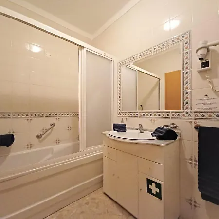 Oasis * 波尔蒂芒