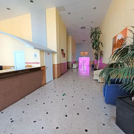 Oasis Apartment